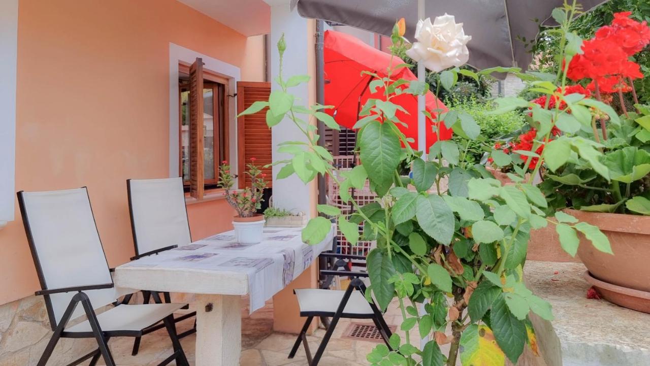 Apartamento Valentino Novigrad Istria Exterior foto